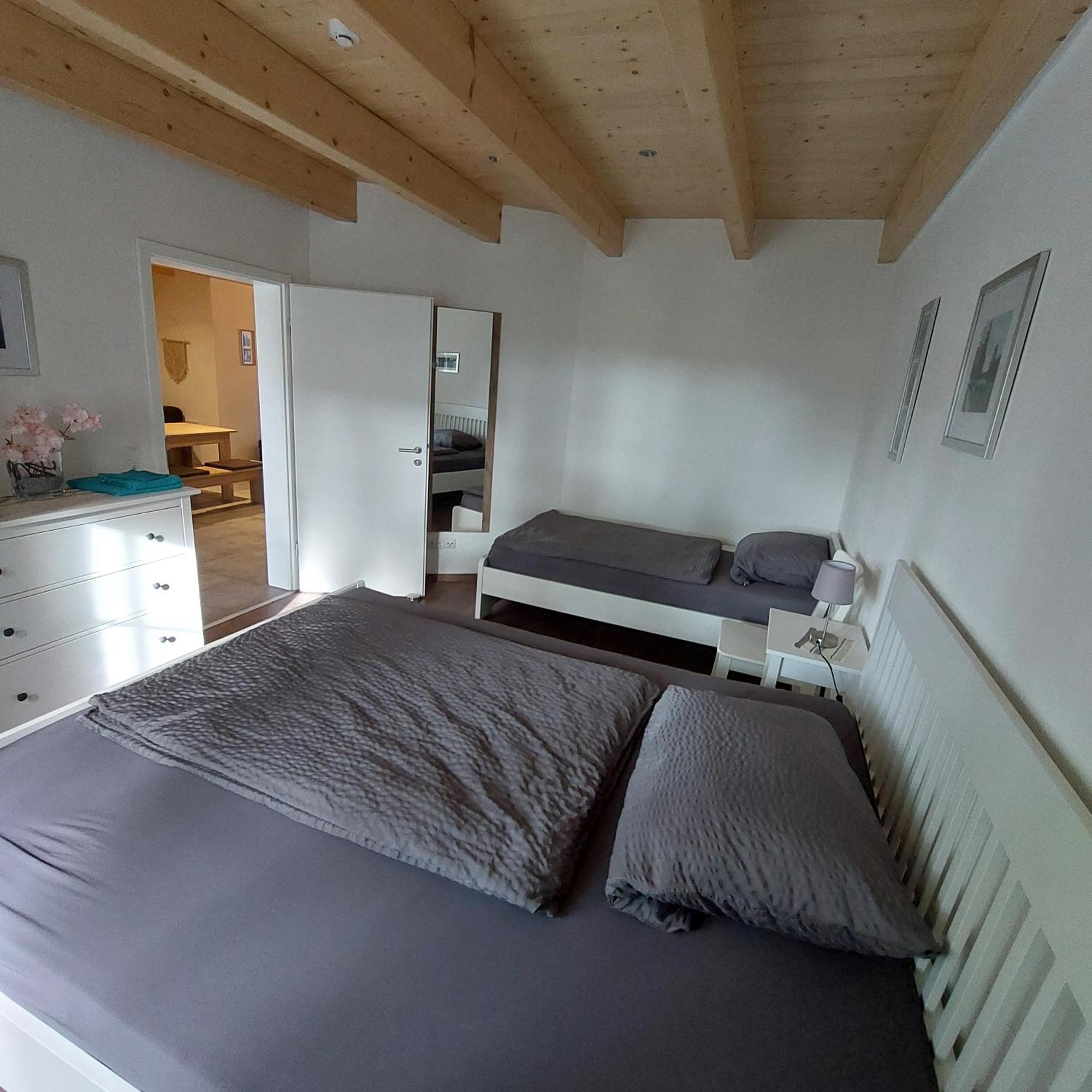 Ferienwohnung Leimitz Хоф Екстериор снимка